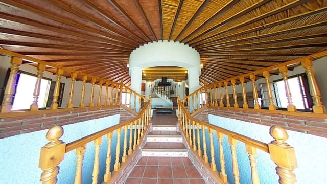 4 Zimmer Finca/Landgut zu verkaufen in Torrox mit Pool Garage - 378.000 € (Ref: 3600799)