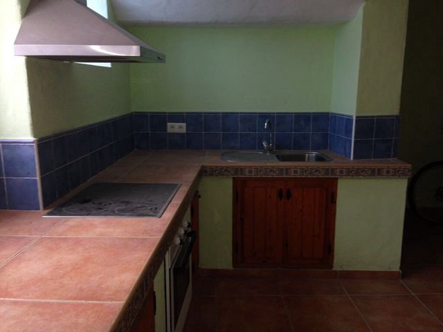 2 slaapkamer Flat te koop in Almáchar - € 170.000 (Ref: 3600882)