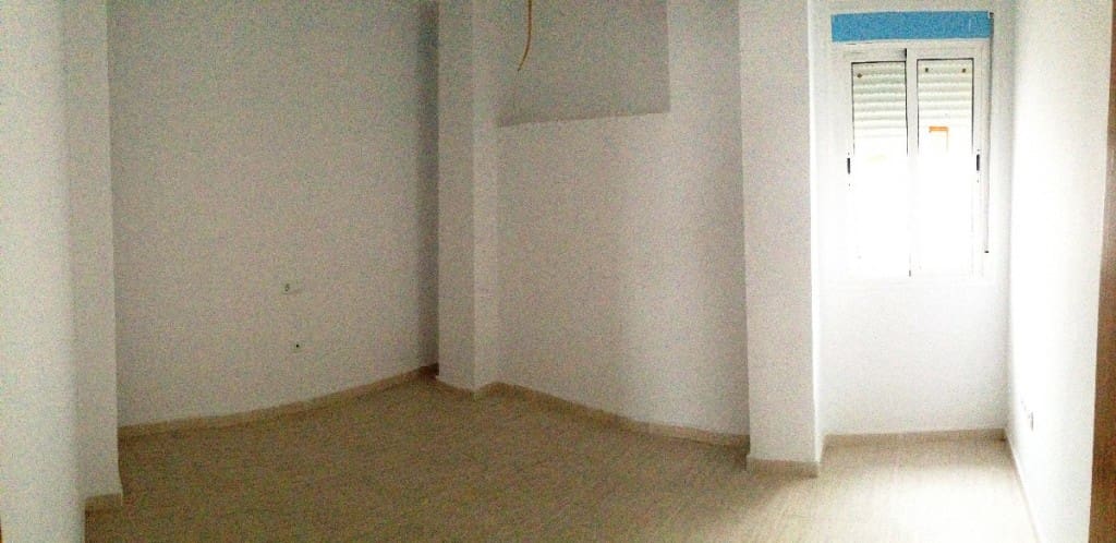 2 bedroom Flat for sale in Almachar - € 129,000 (Ref: 3600883)