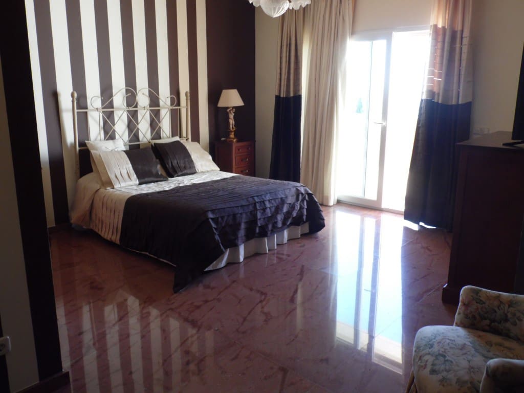 4 quarto Moradia para venda em Nerja com piscina - 3 000 000 € (Ref: 3600951)