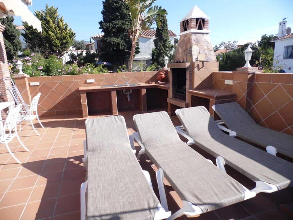 4 quarto Moradia para venda em Nerja com piscina - 3 000 000 € (Ref: 3600951)