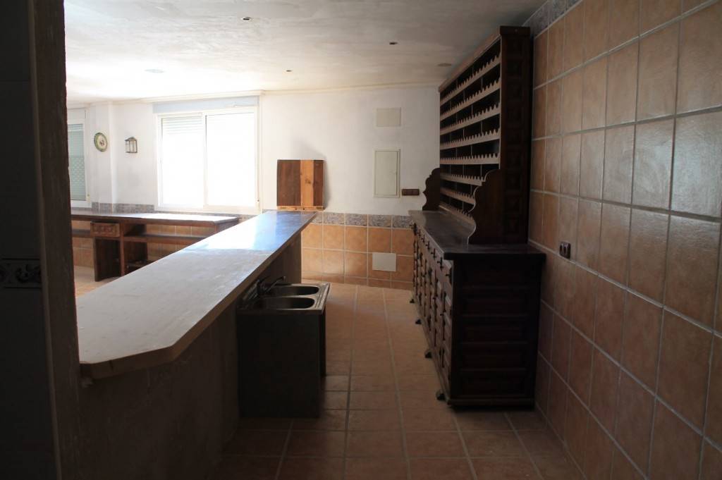 Restaurant/Bar for sale in Totalan - € 140,000 (Ref: 3662130)