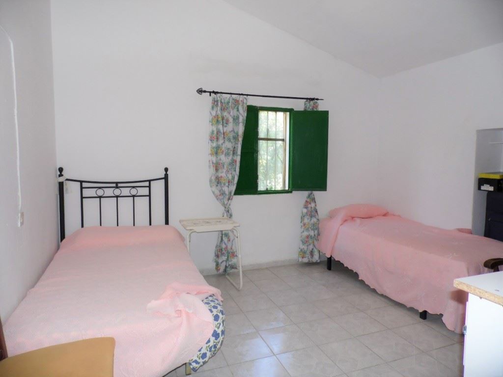 3 soveværelse Finca/Landehus til salg i Vinuela med garage - € 599.000 (Ref: 3771571)