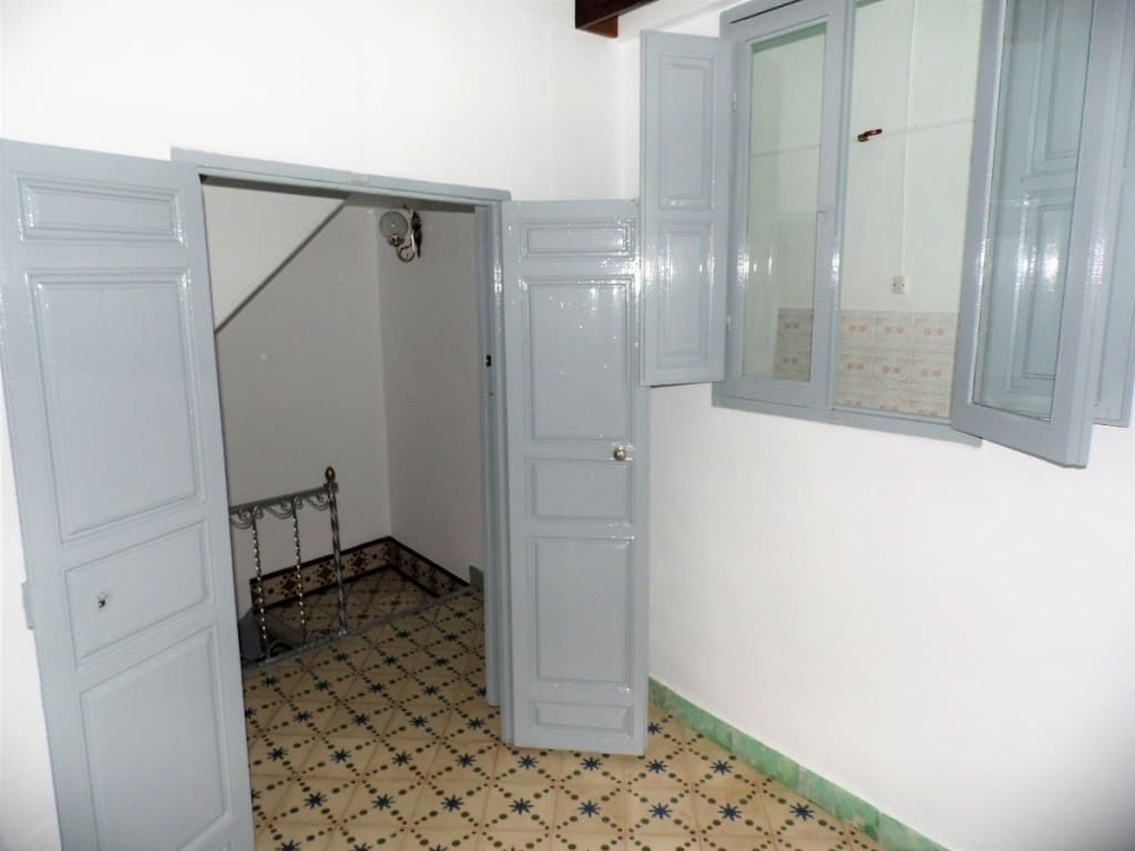 4 soveværelse Byhus til salg i Competa - € 189.000 (Ref: 3971672)