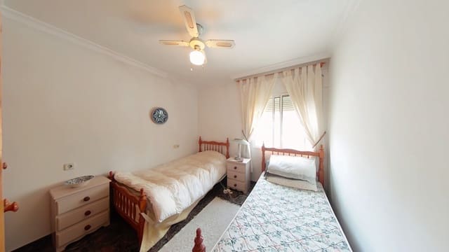 1 makuuhuone Omakotitalo myytävänä paikassa Periana - 69 000 € (Ref: 4012653)