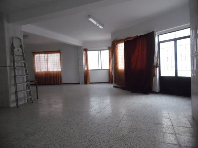 1 slaapkamer Commercieel te koop in Torrox Pueblo, Torrox - € 190.000 (Ref: 4383723)