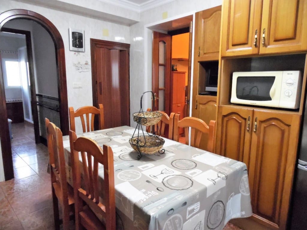 3 soveværelse Byhus til salg i Sayalonga - € 155.000 (Ref: 4433319)