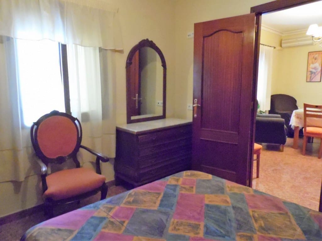 3 soveværelse Byhus til salg i Sayalonga - € 155.000 (Ref: 4433319)