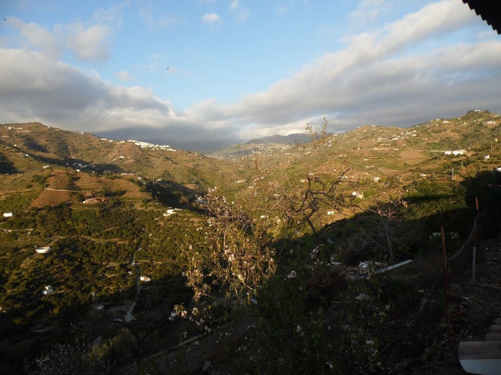 3 soveværelse Byhus til salg i Sayalonga - € 155.000 (Ref: 4433319)