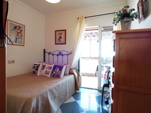 2 quarto Casa em Banda para venda em Torrox Pueblo, Torrox - 190 000 € (Ref: 4745339)