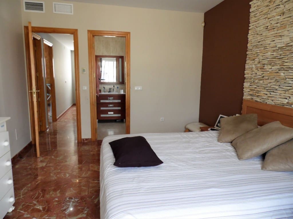 3 sovrum Takvåning till salu i Velez-Malaga - 499 000 € (Ref: 4760223)