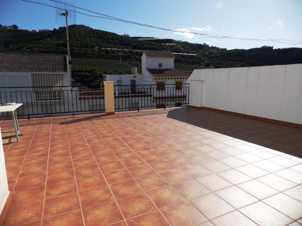 4 soveværelse Byhus til salg i Algarrobo - € 230.000 (Ref: 5034515)