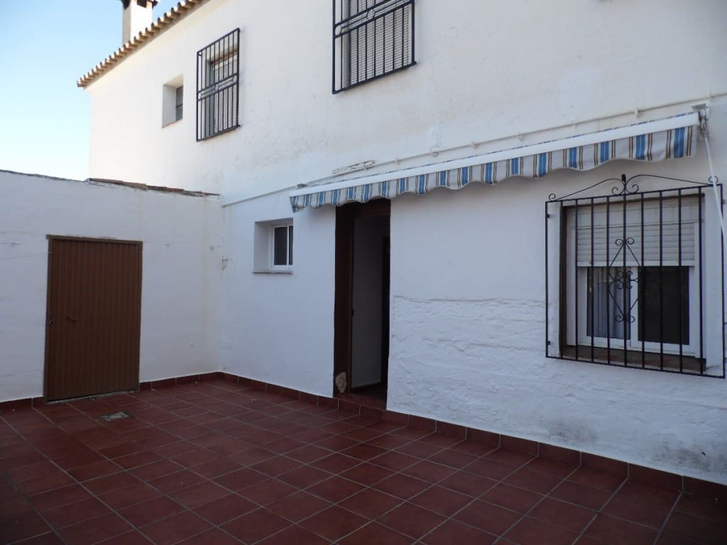 Byggegrund til salg i Benamocarra - € 500.000 (Ref: 5178321)