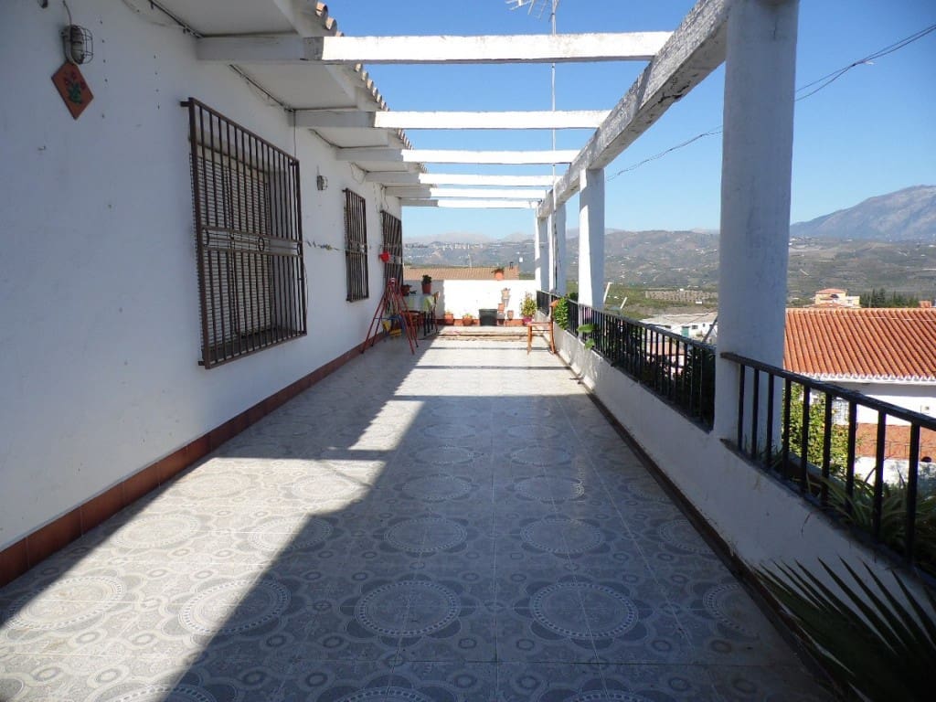 Byggegrund til salg i Benamocarra - € 500.000 (Ref: 5178321)