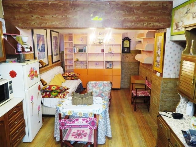 2 makuuhuone Omakotitalo myytävänä paikassa Cómpeta - 67 300 € (Ref: 5462948)