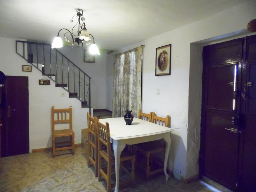 4 soverom Hus til salgs i Archez - € 88 000 (Ref: 5542228)