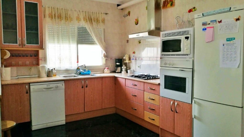 4 soveværelse Semi-Rækkehus til salg i Competa med garage - € 262.500 (Ref: 5610283)