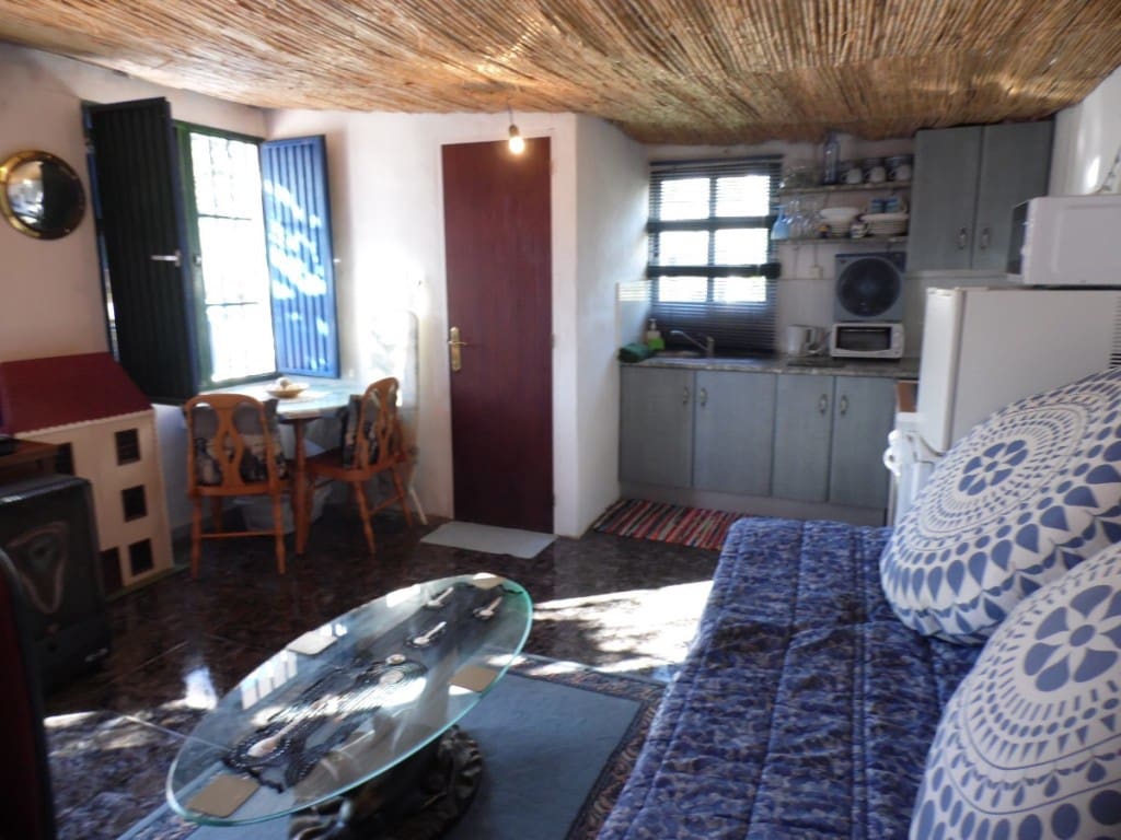 7 soveværelse Villa til salg i Benamargosa - € 199.500 (Ref: 5755891)