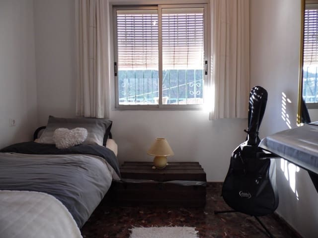 7 soveværelse Villa til salg i Benamargosa - € 199.500 (Ref: 5755891)