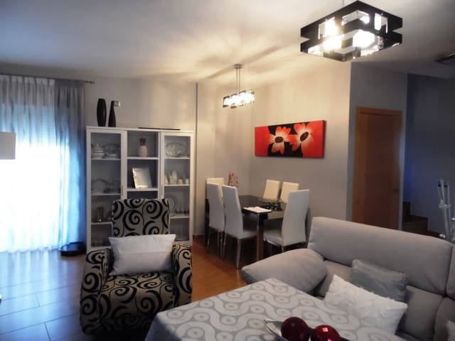 3 soveværelse Byhus til salg i Archez med garage - € 215.000 (Ref: 5880958)