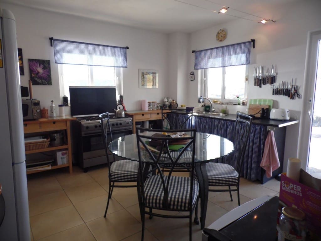 4 soveværelse Finca/Landehus til salg i Canillas de Aceituno - € 395.000 (Ref: 5924325)