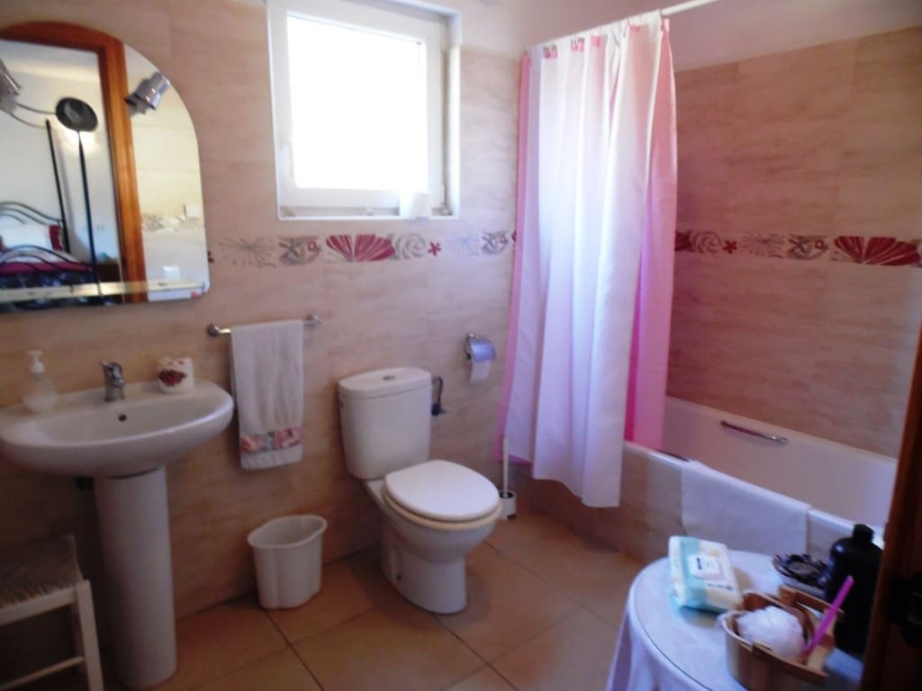 4 soveværelse Finca/Landehus til salg i Canillas de Aceituno - € 395.000 (Ref: 5924325)