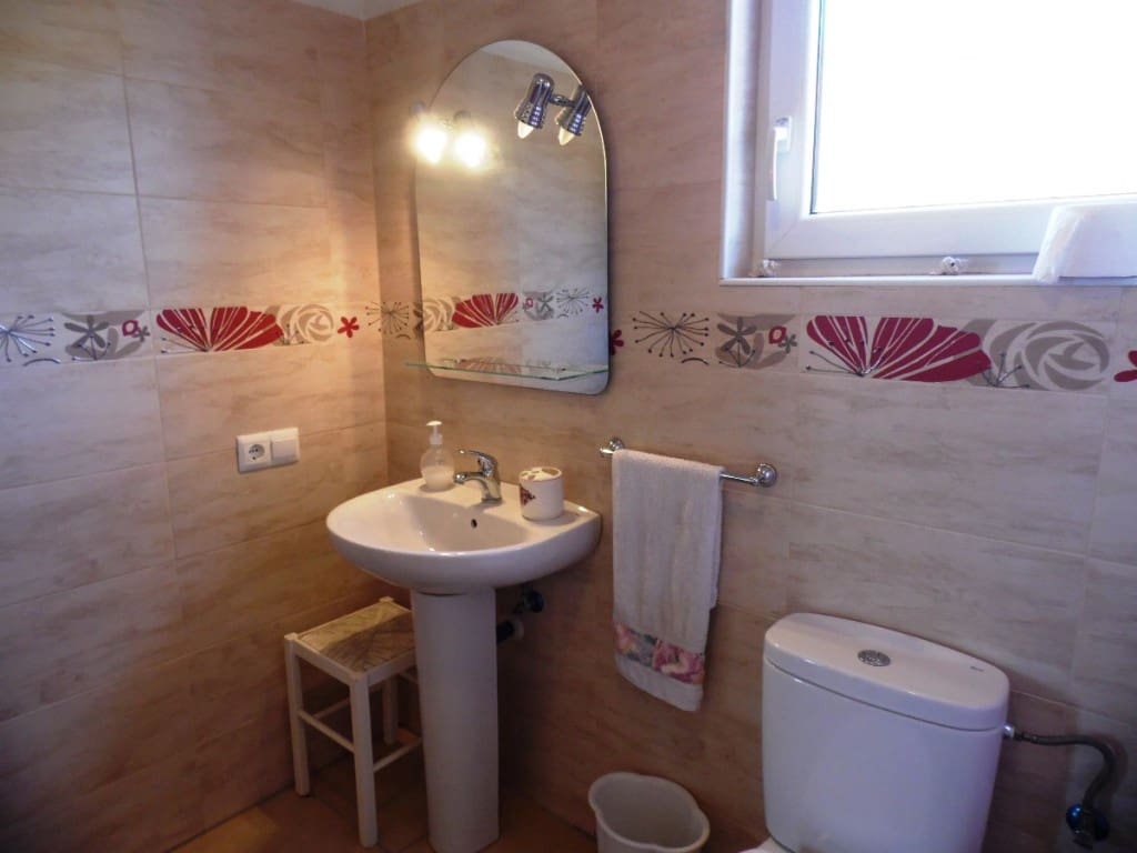 4 soveværelse Finca/Landehus til salg i Canillas de Aceituno - € 395.000 (Ref: 5924325)