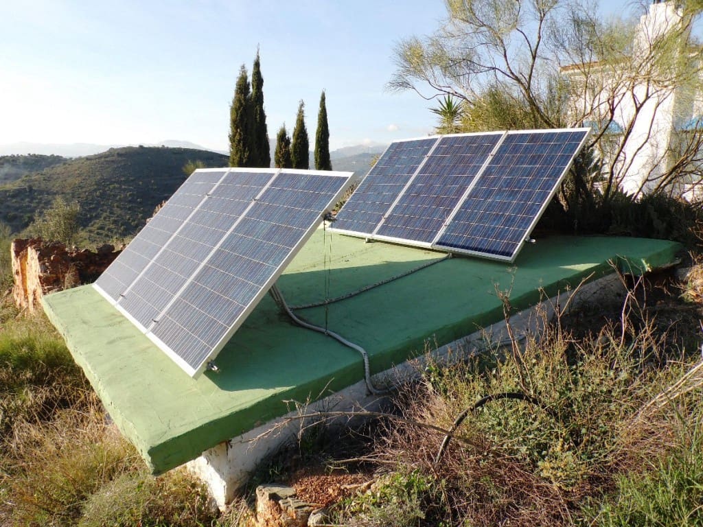 4 soveværelse Finca/Landehus til salg i Canillas de Aceituno - € 395.000 (Ref: 5924325)