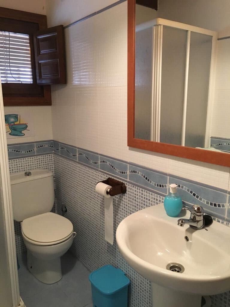 2 soveværelse Finca/Landehus til salg i Vinuela med swimmingpool - € 273.000 (Ref: 6483331)