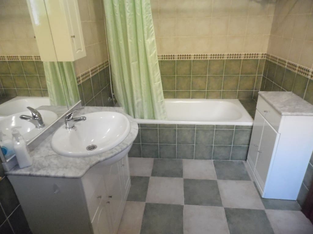 3 chambre Finca/Maison de Campagne à vendre à Canillas de Aceituno avec piscine - 350 000 € (Ref: 6730531)