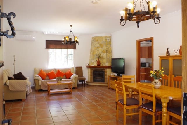 3 sovrum Finca/Hus på landet till salu i Canillas de Aceituno med pool - 350 000 € (Ref: 6730531)