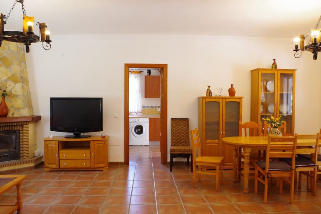 3 chambre Finca/Maison de Campagne à vendre à Canillas de Aceituno avec piscine - 350 000 € (Ref: 6730531)