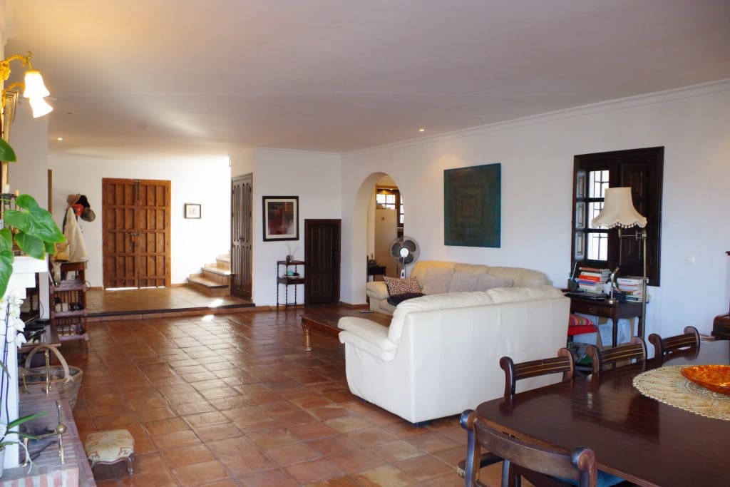 7 soverom Finca/Herregård til salgs i Torrox med svømmebasseng - € 880 000 (Ref: 6772011)