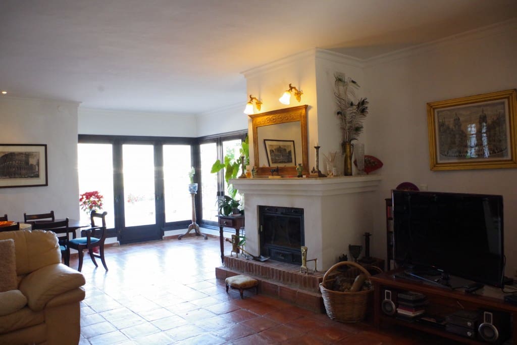 7 soverom Finca/Herregård til salgs i Torrox med svømmebasseng - € 880 000 (Ref: 6772011)