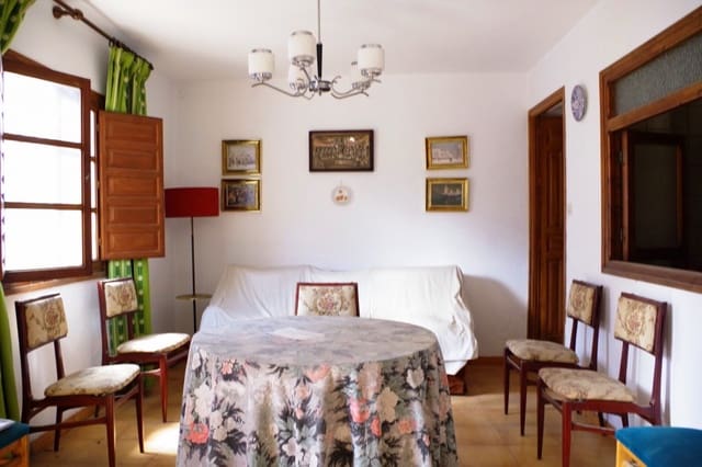 3 makuuhuone Omakotitalo myytävänä paikassa Periana - 126 000 € (Ref: 6784478)