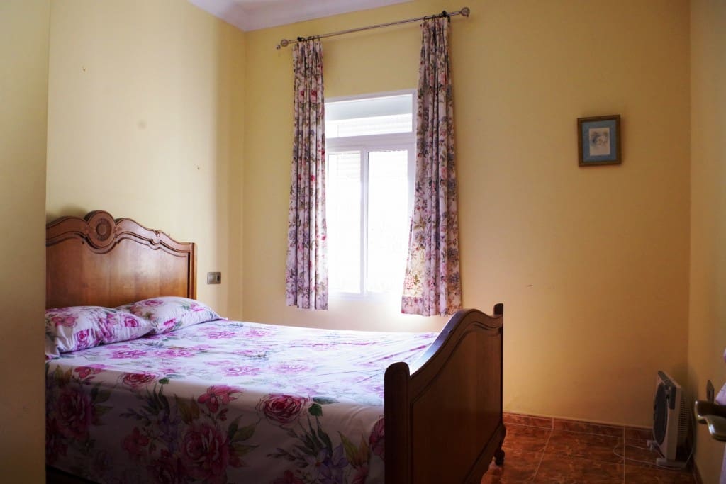 4 soveværelse Villa til salg i Caleta de Velez med swimmingpool - € 485.000 (Ref: 6794839)