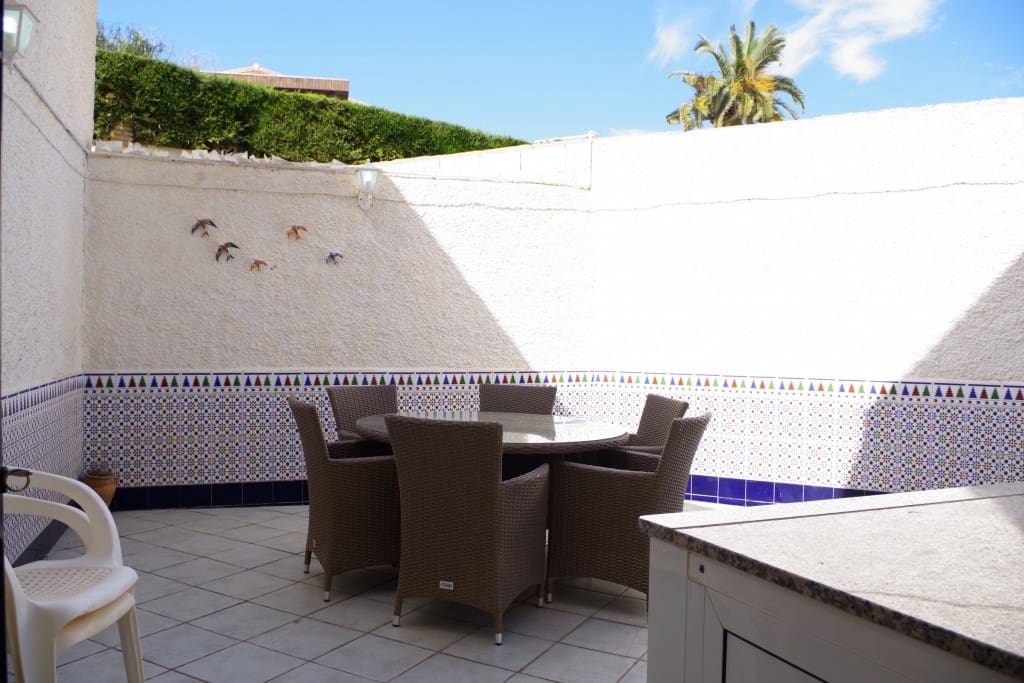 4 soveværelse Villa til salg i Caleta de Velez med swimmingpool - € 485.000 (Ref: 6794839)