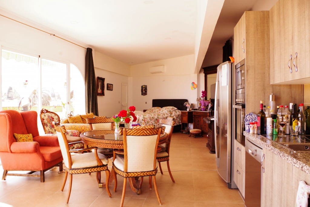 4 soveværelse Villa til salg i Caleta de Velez med swimmingpool - € 485.000 (Ref: 6794839)