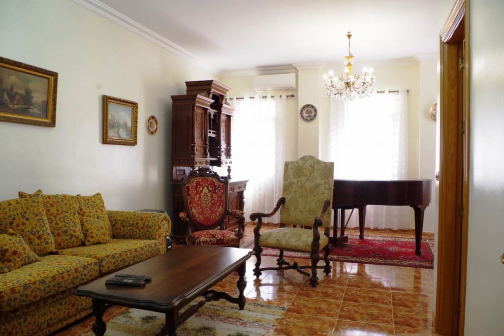 4 soveværelse Villa til salg i Caleta de Velez med swimmingpool - € 485.000 (Ref: 6794839)