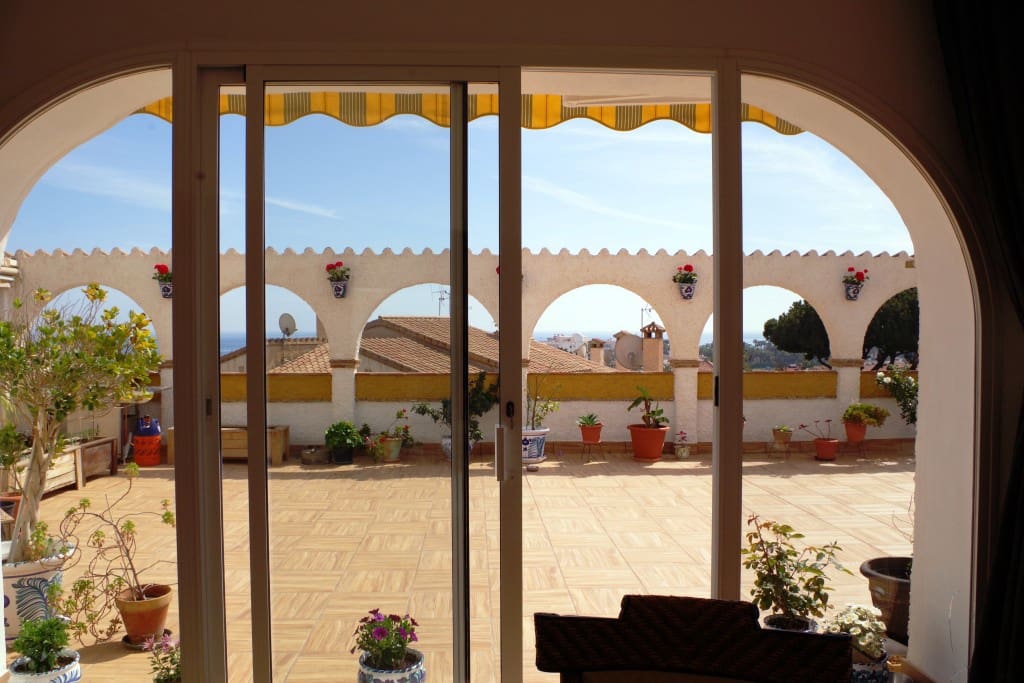 4 soveværelse Villa til salg i Caleta de Velez med swimmingpool - € 485.000 (Ref: 6794839)