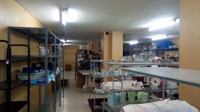 4 soveværelse Erhverv til salg i Torre del Mar, Vélez-Málaga - € 735.000 (Ref: 7132011)