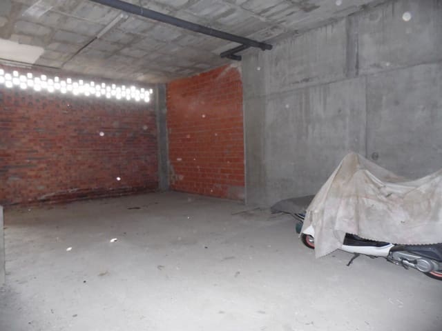 1 slaapkamer Commercieel te koop in Algarrobo - € 120.000 (Ref: 7132012)