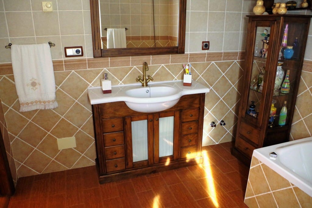 4 bedroom Finca/Country House for sale in Sayalonga with pool - € 570,000 (Ref: 7287922)