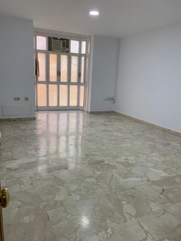 2 soveværelse Kontor til salg i Centro Historico, Málaga by - € 330.000 (Ref: 7353114)