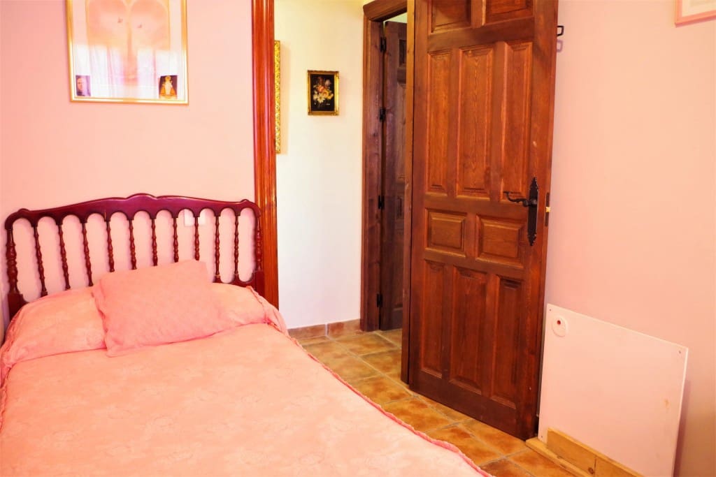 3 soveværelse Finca/Landehus til salg i Iznate - € 250.000 (Ref: 7453585)