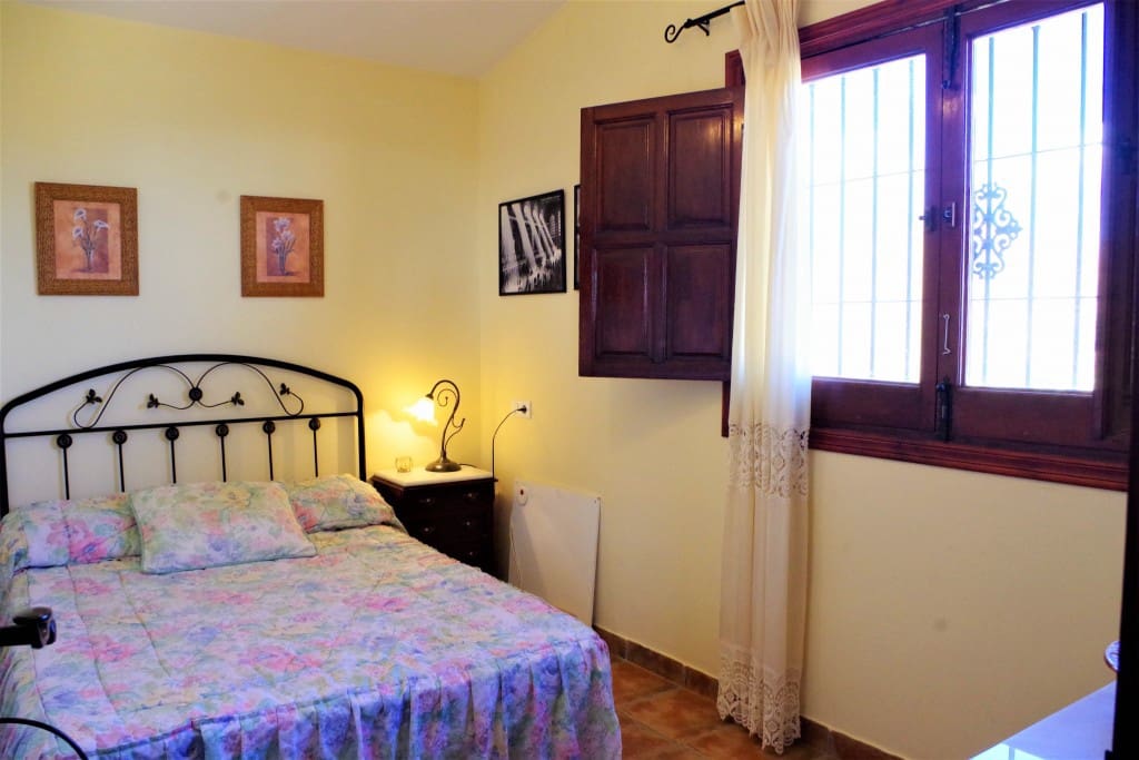 3 soveværelse Finca/Landehus til salg i Iznate - € 250.000 (Ref: 7453585)