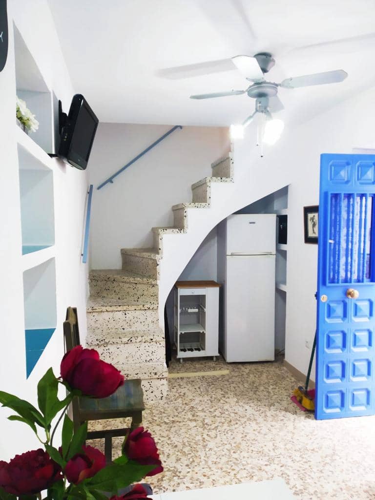 Casa de 2 habitaciones en Torrox en venta - 199.000 € (Ref: 7621756)