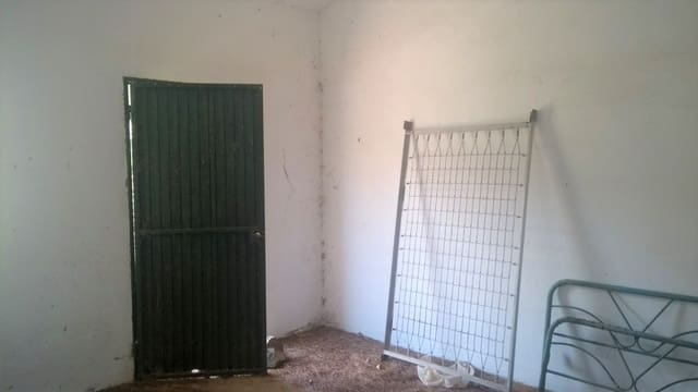 Maalaistalo myytävänä paikassa Arenas - 128 000 € (Ref: 7640660)