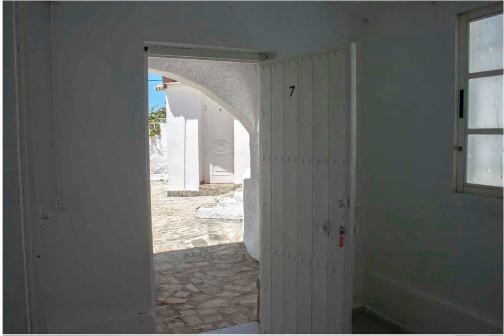 11 soveværelse Villa til salg i Caleta de Velez - € 585.000 (Ref: 7738567)