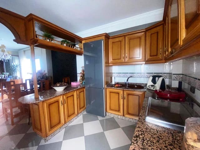 4 sovrum Hus till salu i Canillas de Albaida - 168 000 € (Ref: 7752209)